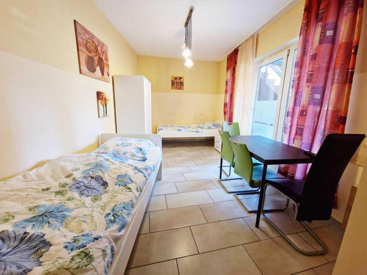 Cozy Apartments In Muelheim Kolonia Zewnętrze zdjęcie